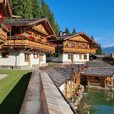 Chalets Almdorf Haidenberg Brunico Esterno foto
