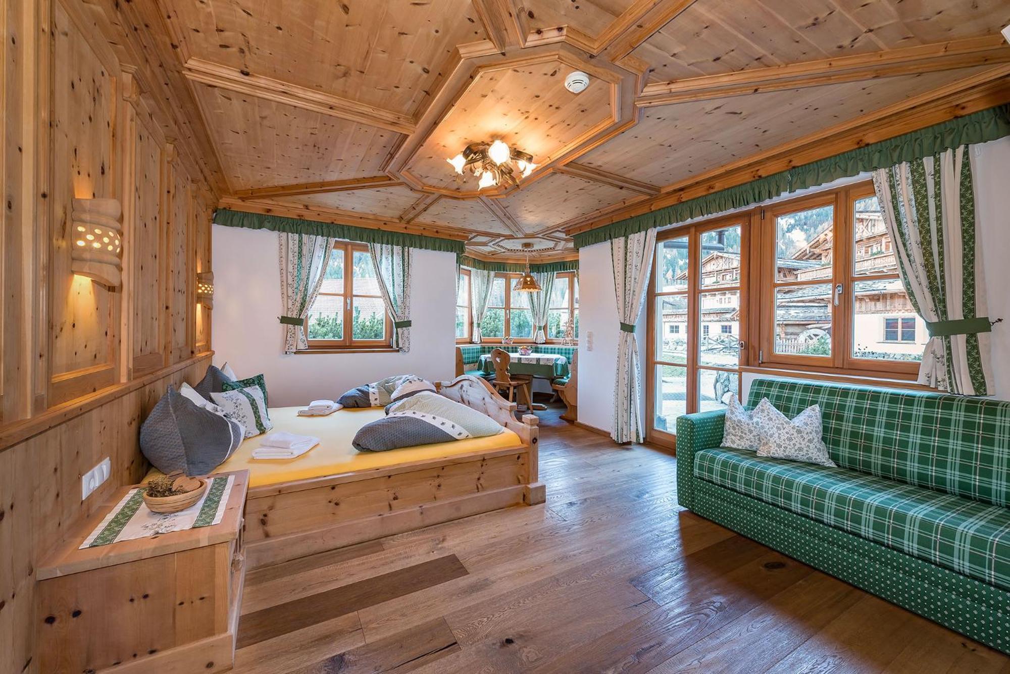 Chalets Almdorf Haidenberg Brunico Camera foto