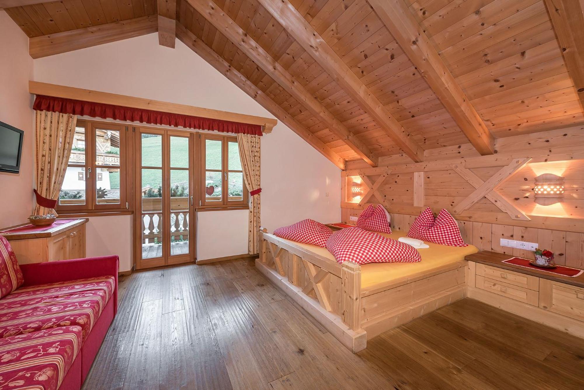 Chalets Almdorf Haidenberg Brunico Camera foto