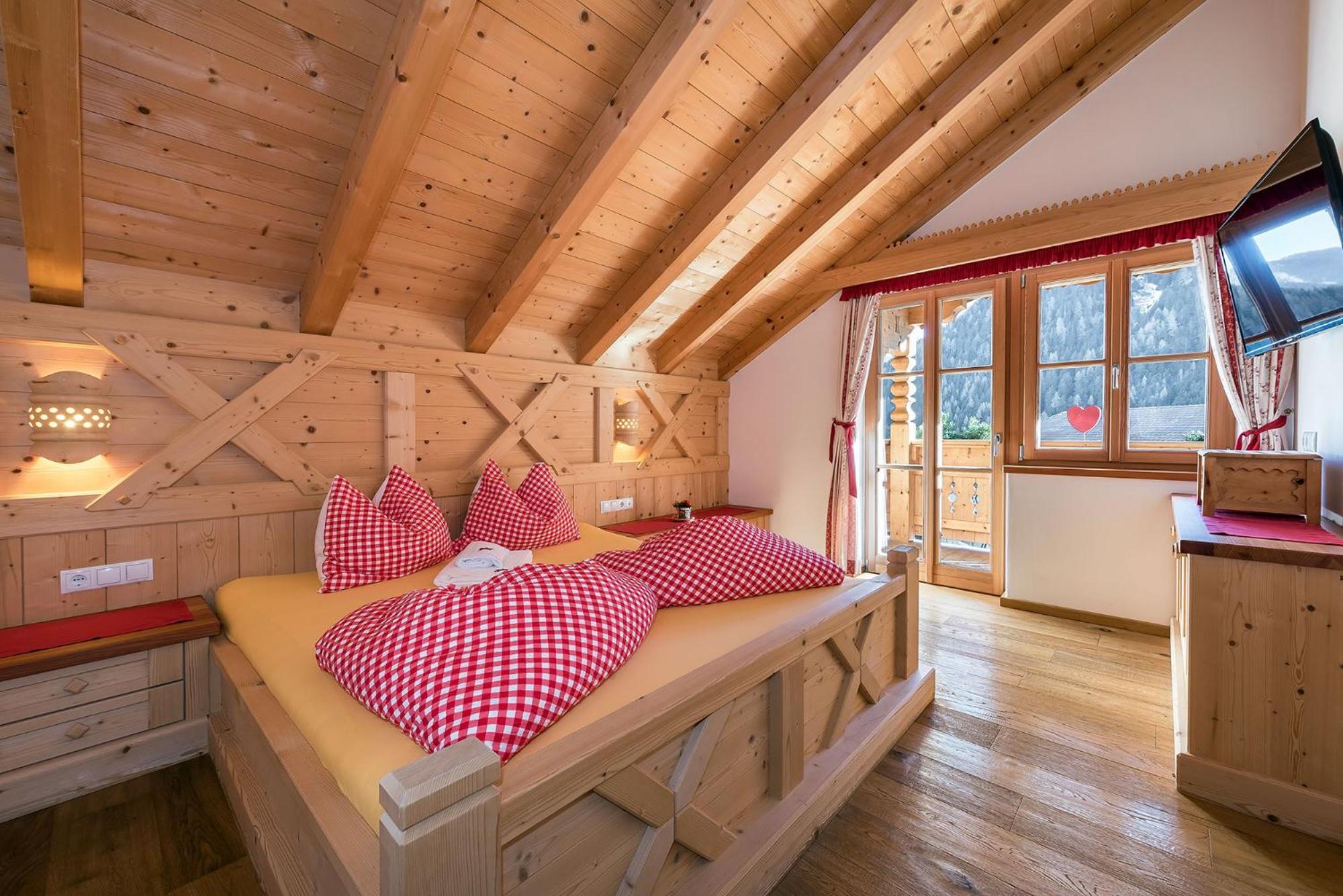 Chalets Almdorf Haidenberg Brunico Camera foto